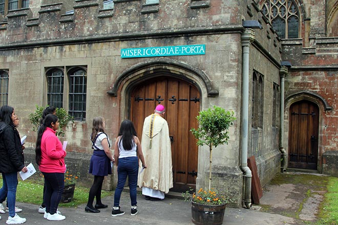 Bishop Declan visits Downside